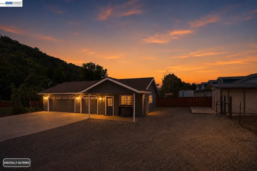 25477 Palomares Road Castro Valley CA 94552