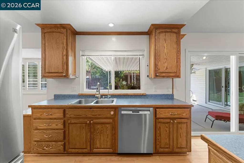 472 Cordoba Lane Vacaville CA 95688