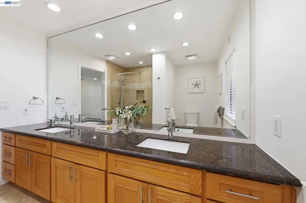 22631 5th Street Hayward CA 94541