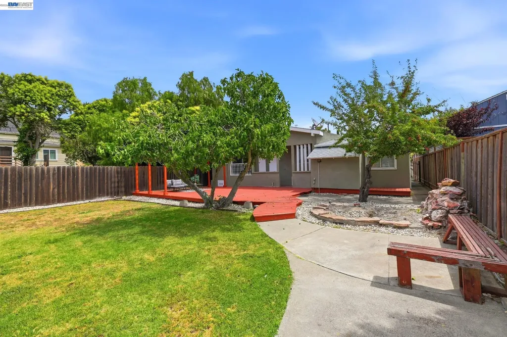 22631 5th Street Hayward CA 94541