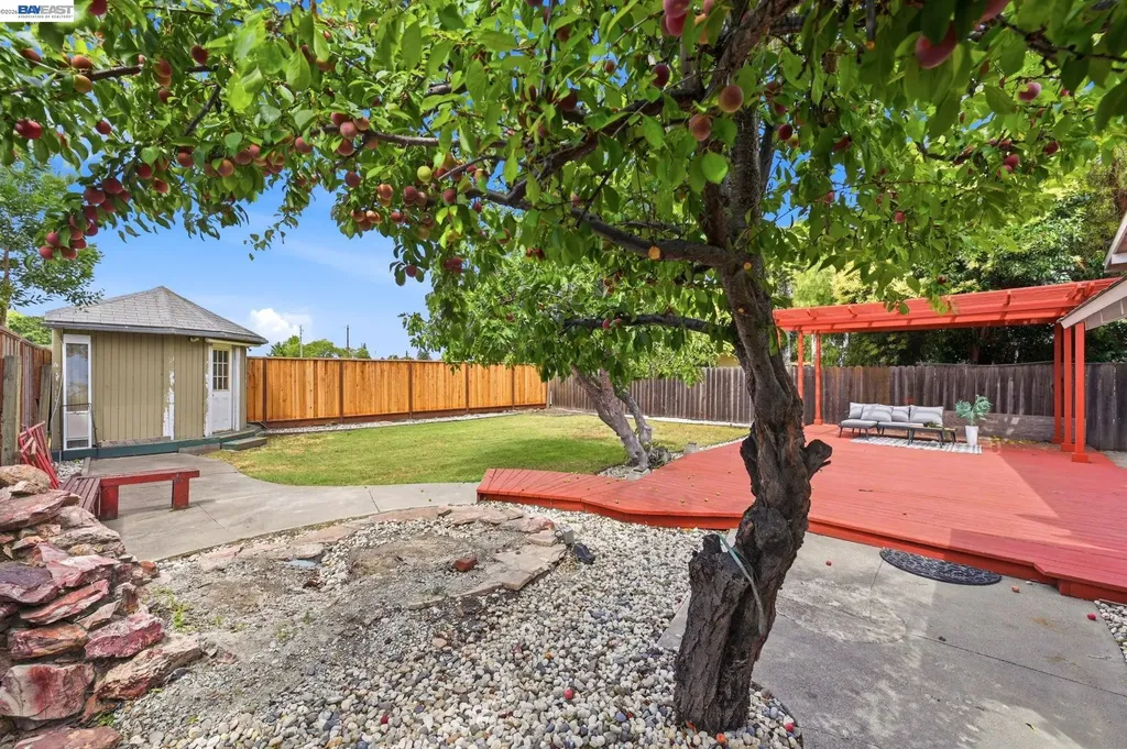 22631 5th Street Hayward CA 94541