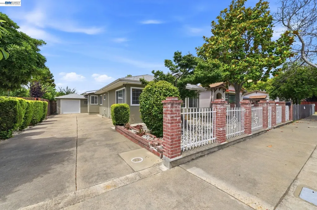22631 5th Street Hayward CA 94541