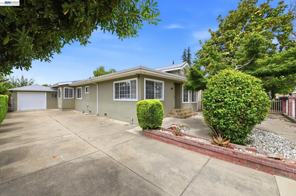 22631 5th Street Hayward CA 94541