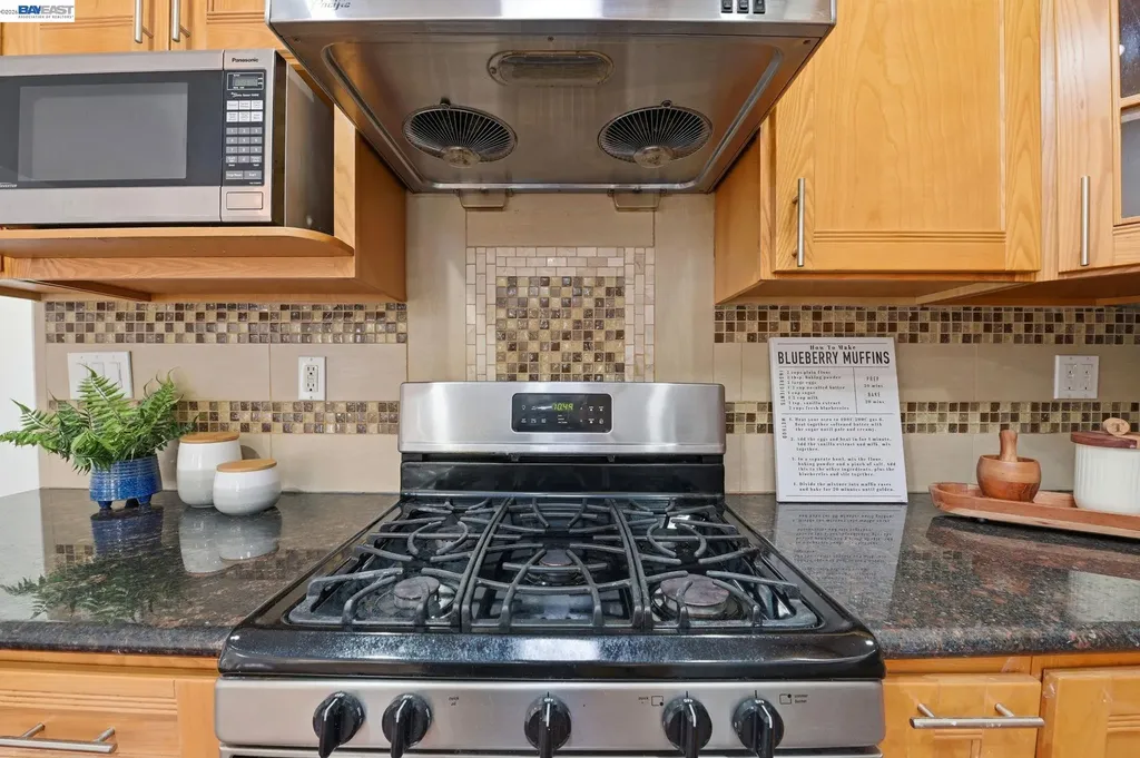 22631 5th Street Hayward CA 94541