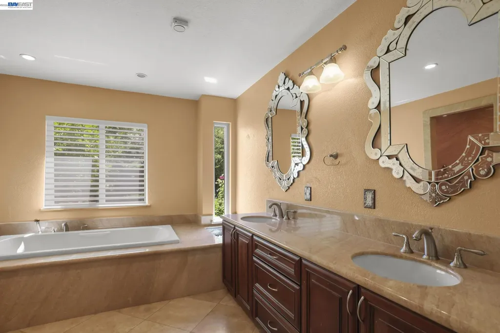 2112 Red Oak Place Danville CA 94506