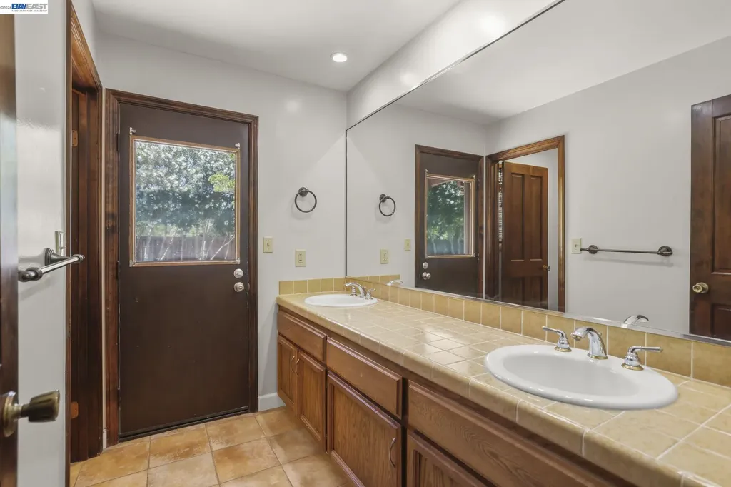 2112 Red Oak Place Danville CA 94506