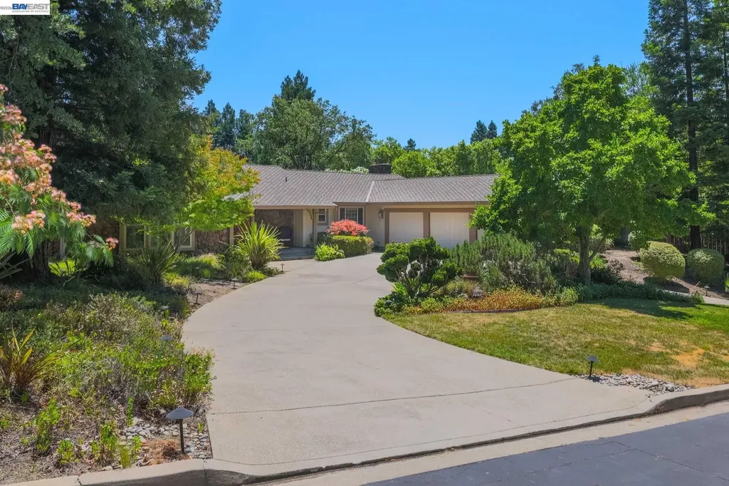 2112 Red Oak Place Danville CA 94506