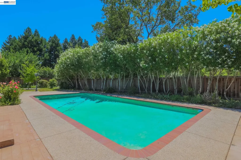 2112 Red Oak Place Danville CA 94506