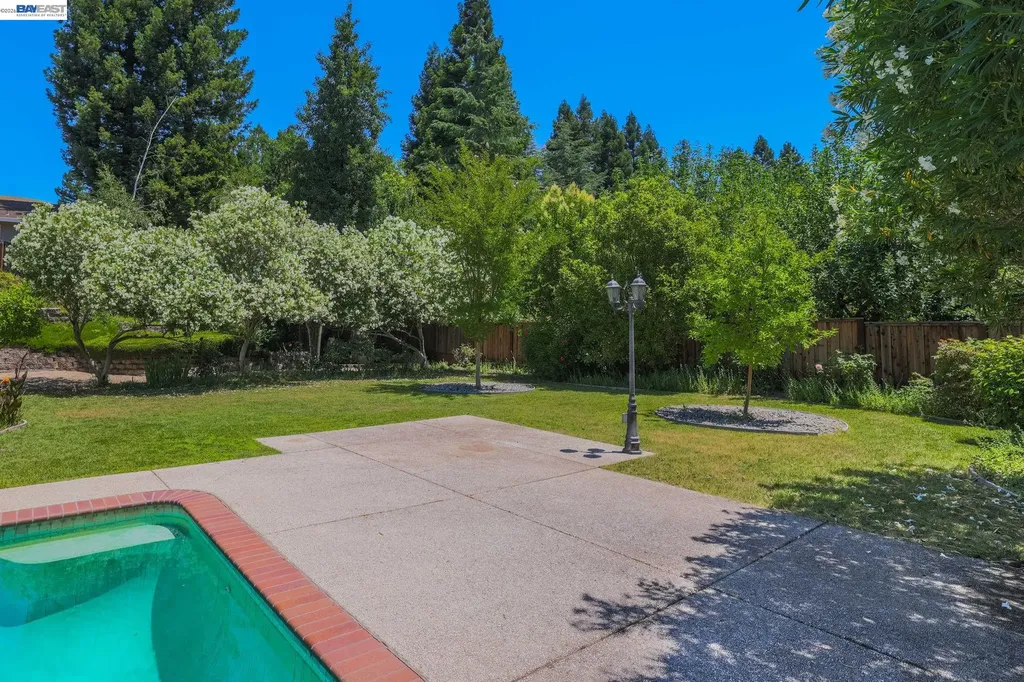 2112 Red Oak Place Danville CA 94506