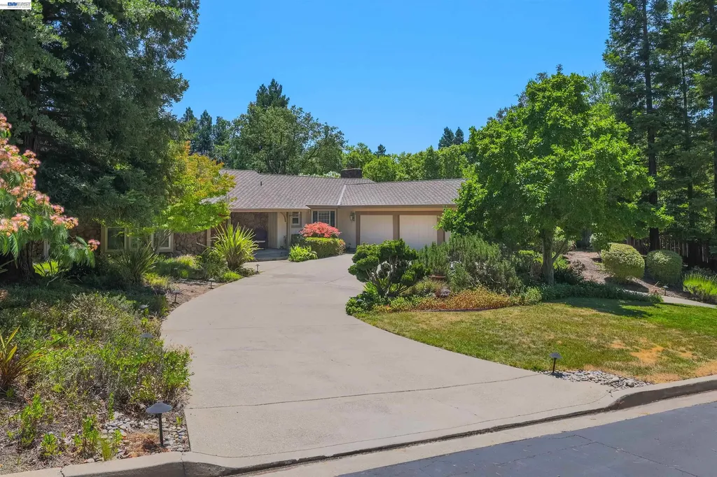 2112 Red Oak Place Danville CA 94506