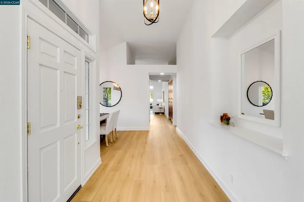 109 Crow Place Clayton CA 94517