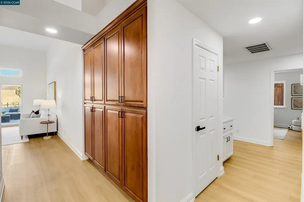 109 Crow Place Clayton CA 94517