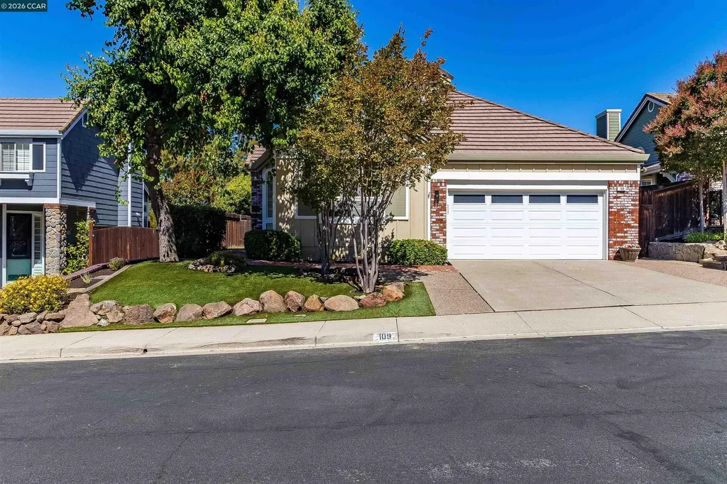 109 Crow Place Clayton CA 94517