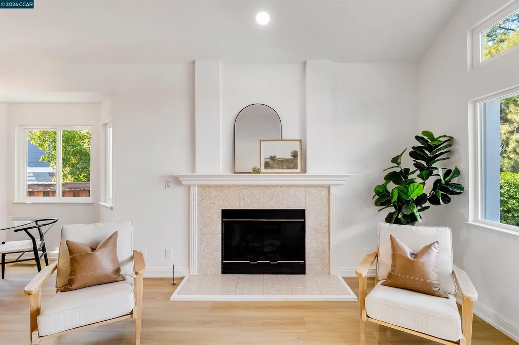 109 Crow Place Clayton CA 94517