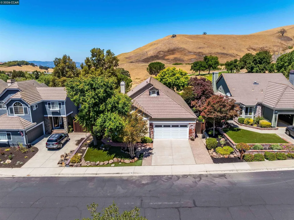 109 Crow Place Clayton CA 94517