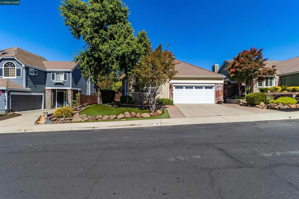 109 Crow Place Clayton CA 94517