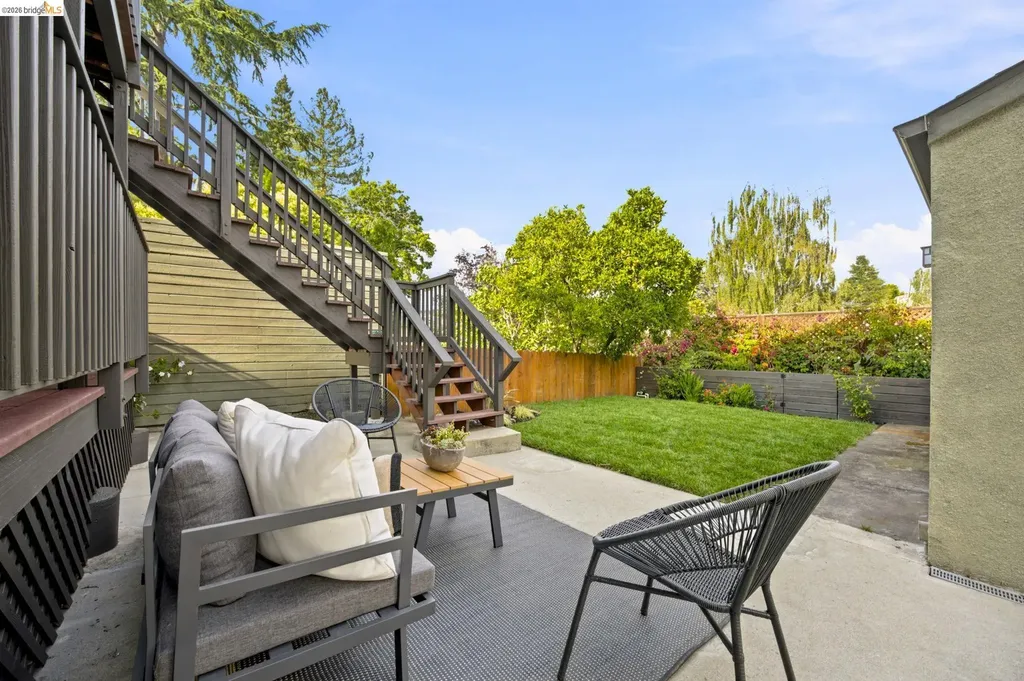 3920 Ardley Avenue Oakland CA 94602