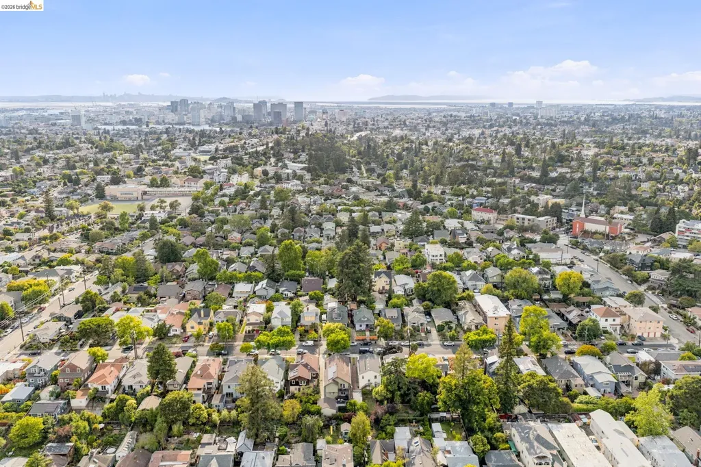 3920 Ardley Avenue Oakland CA 94602