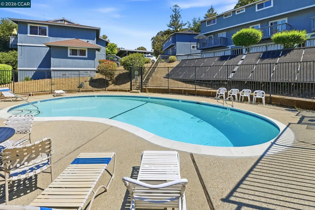 2332 D Street Hayward CA 94541