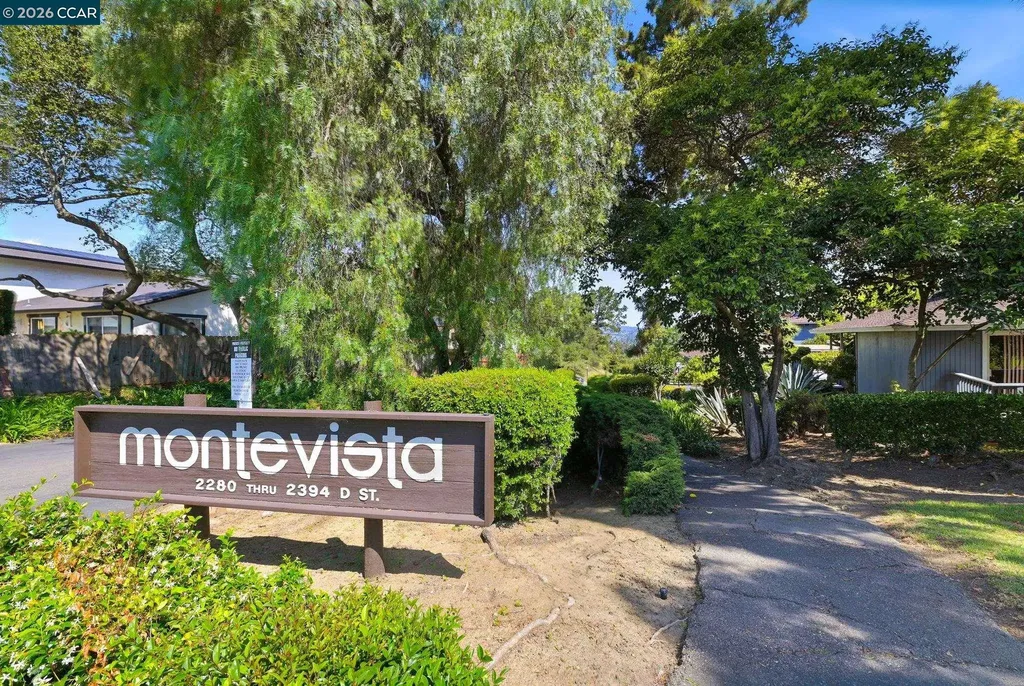 2332 D Street Hayward CA 94541