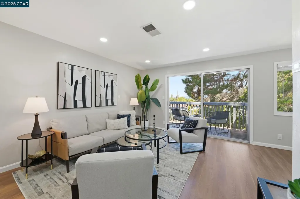 2332 D Street Hayward CA 94541