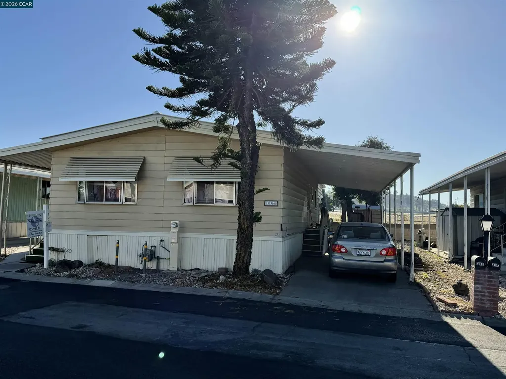 336 Avenida Flores Pacheco CA 94553