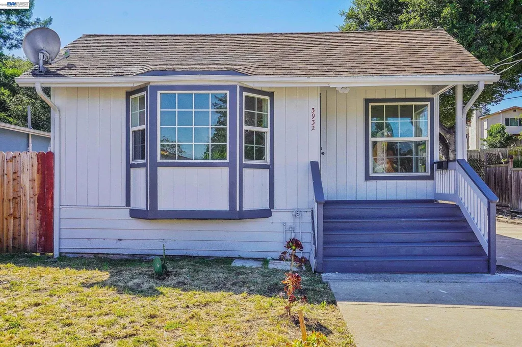 3932 Altamont Avenue Oakland CA 94605
