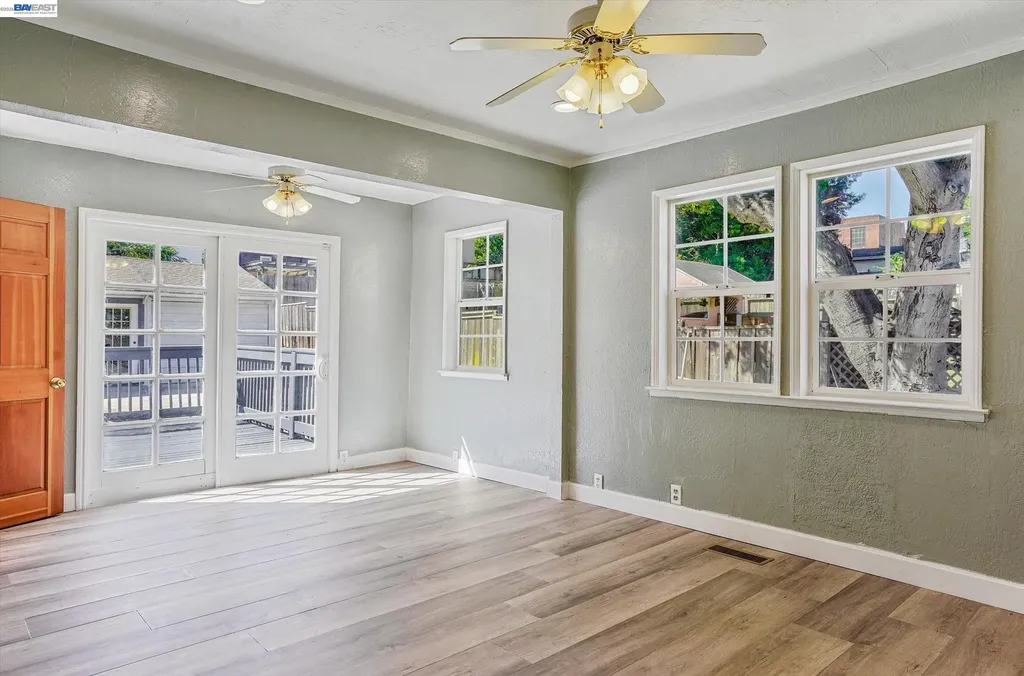 3932 Altamont Avenue Oakland CA 94605
