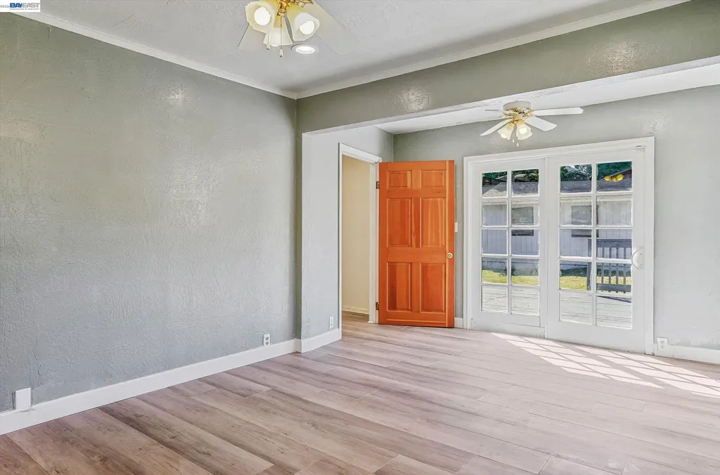 3932 Altamont Avenue Oakland CA 94605