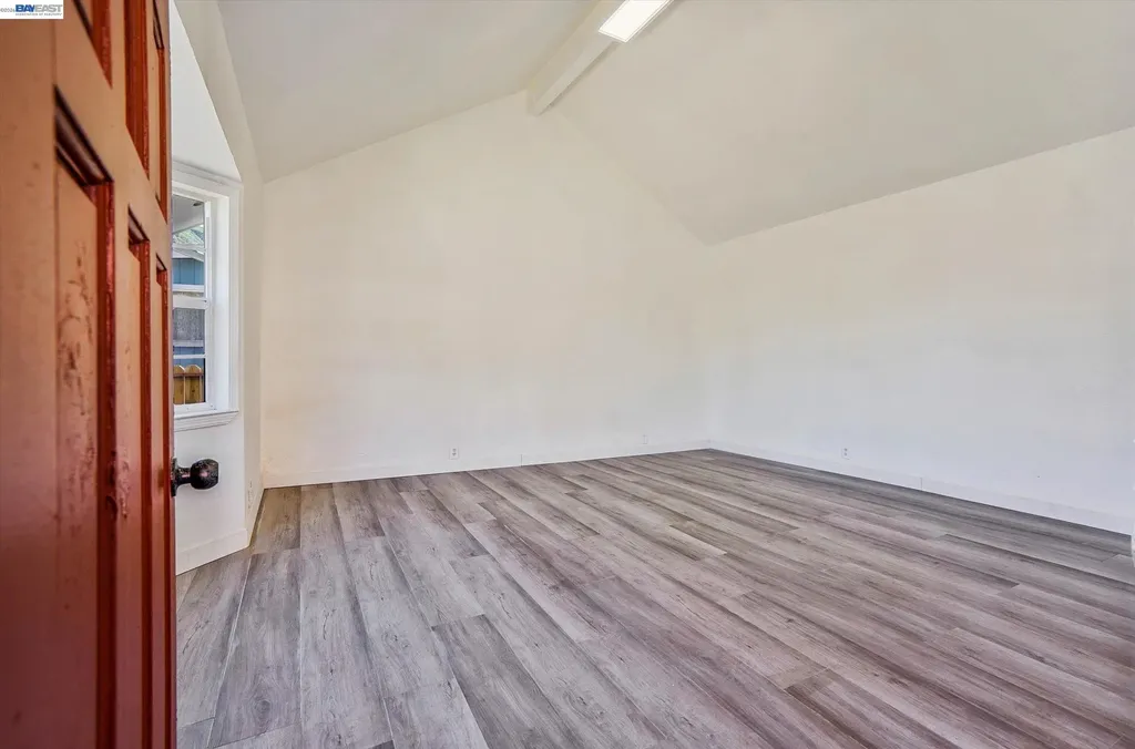 3932 Altamont Avenue Oakland CA 94605