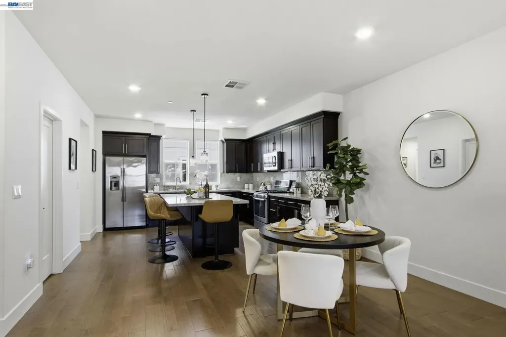8544 Leeward Way Newark CA 94560
