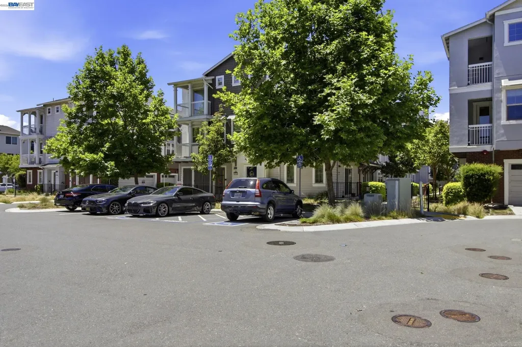 8544 Leeward Way Newark CA 94560