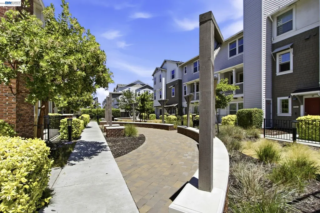 8544 Leeward Way Newark CA 94560