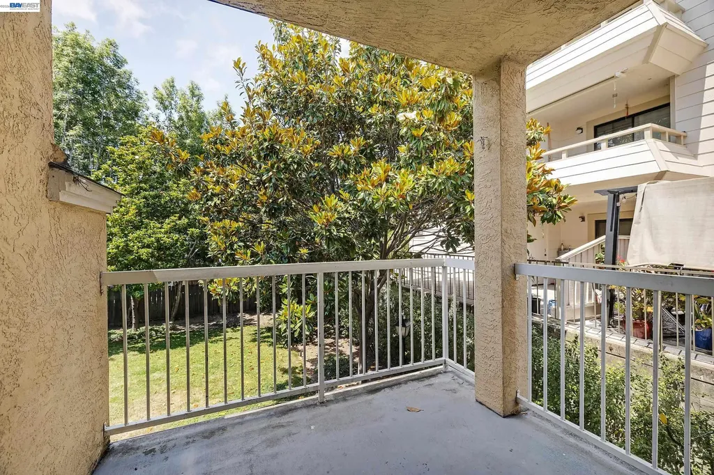 260 Estabrook Street San Leandro CA 94577