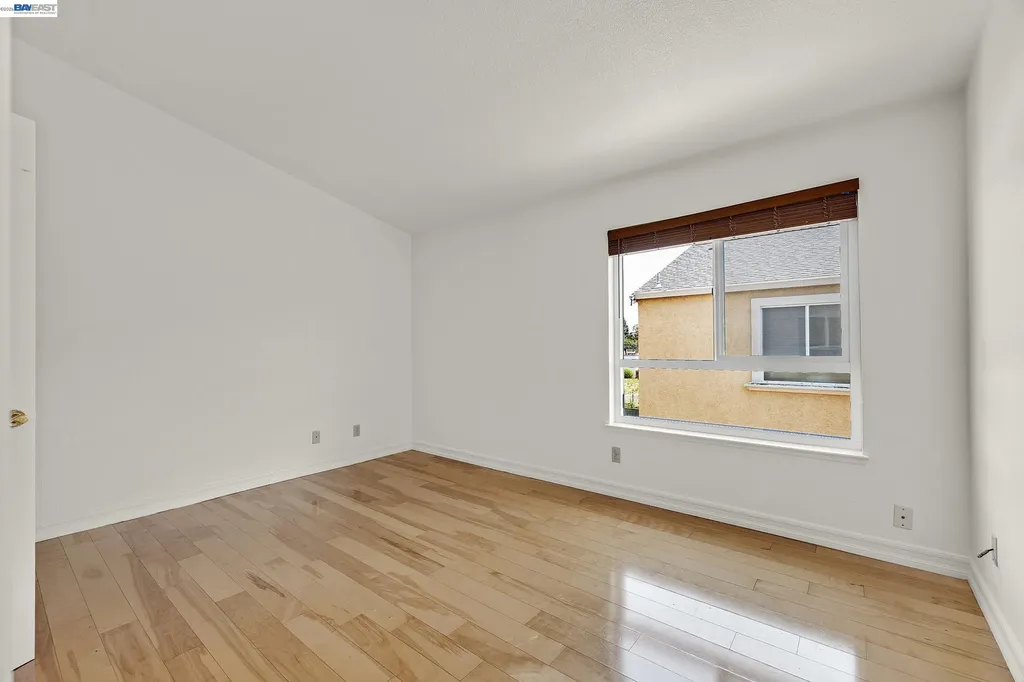 260 Estabrook Street San Leandro CA 94577