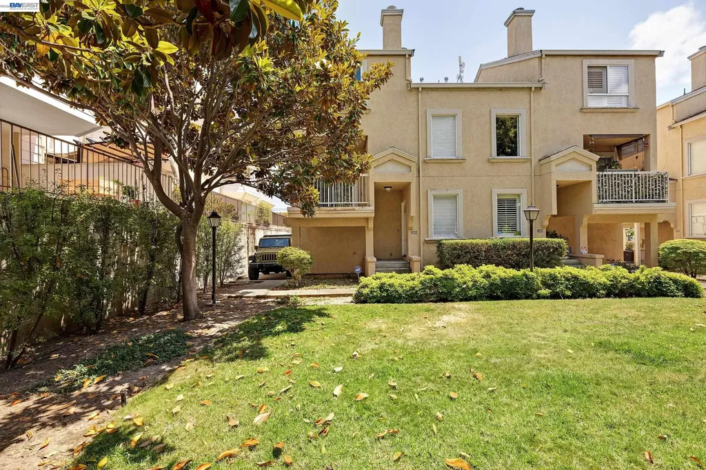 260 Estabrook Street San Leandro CA 94577