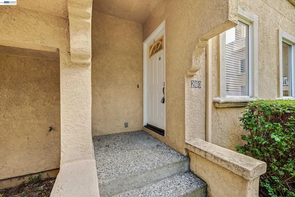 260 Estabrook Street San Leandro CA 94577