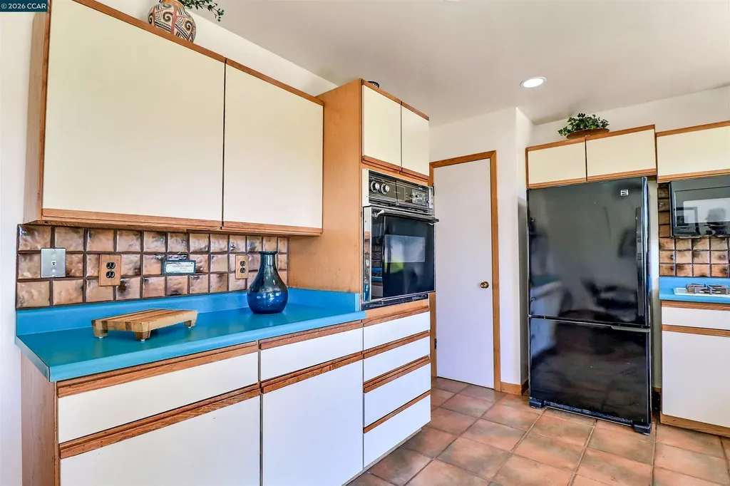 6830 Del Monte Avenue Richmond CA 94805