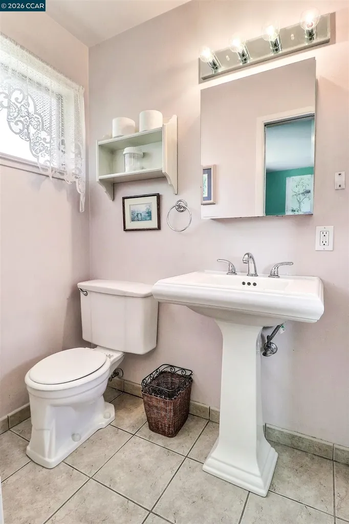 6830 Del Monte Avenue Richmond CA 94805