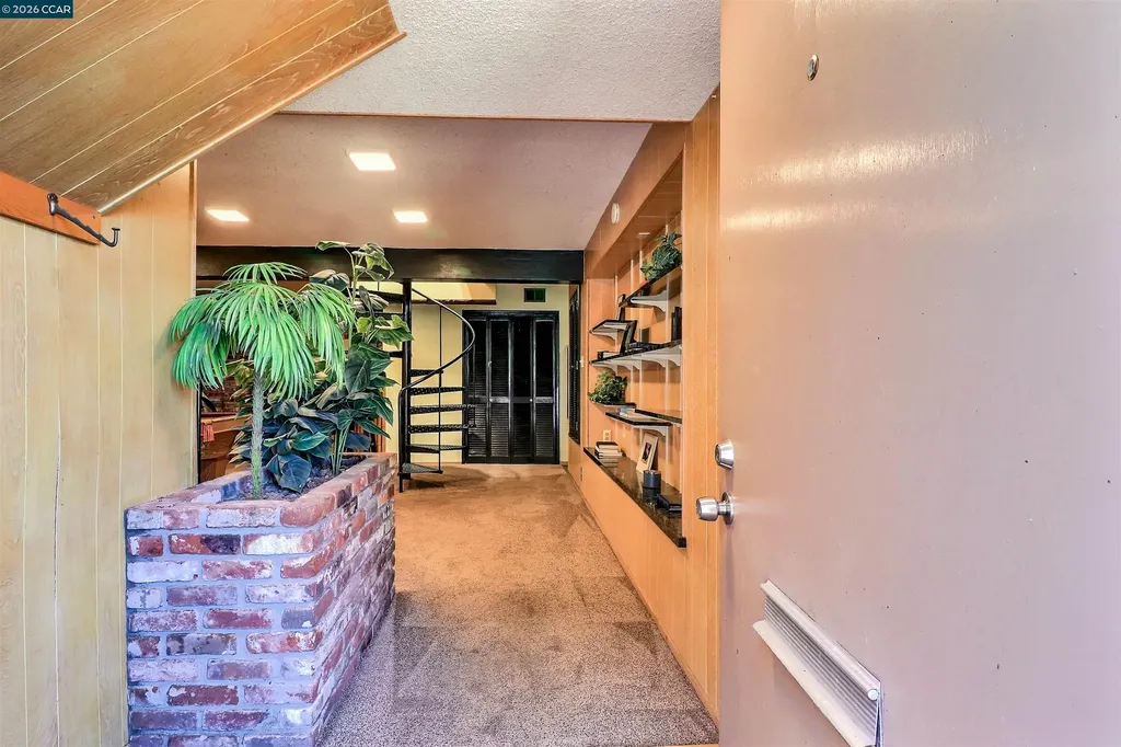 6830 Del Monte Avenue Richmond CA 94805