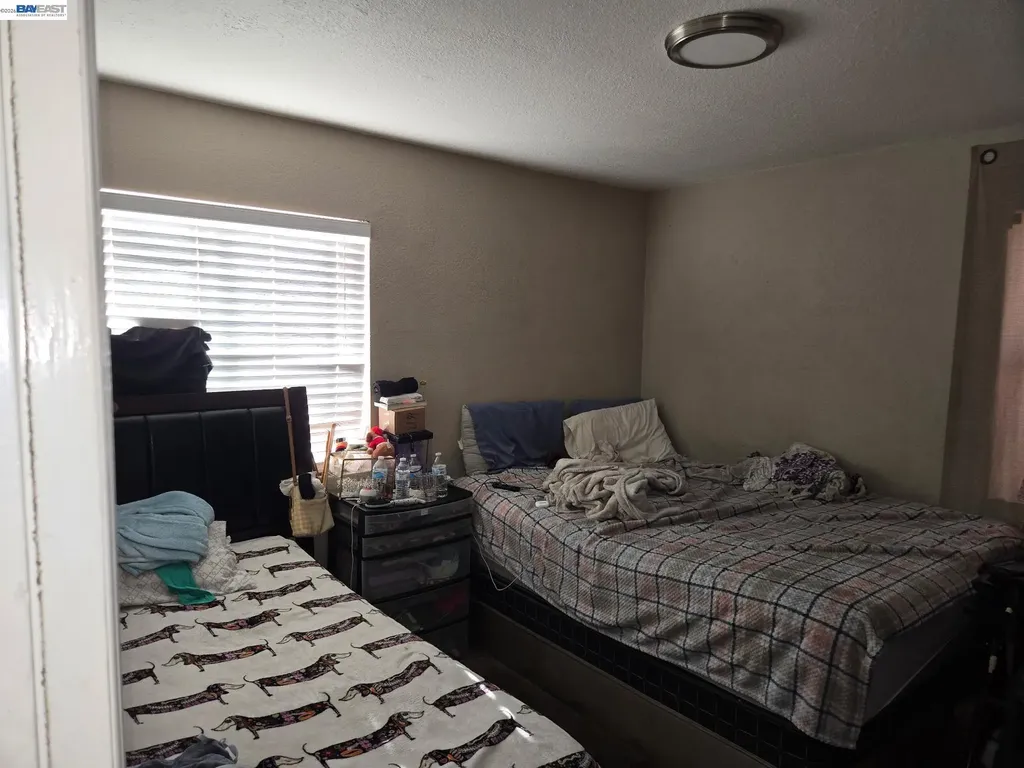 1409 Pennsylvania Richmond CA 94801