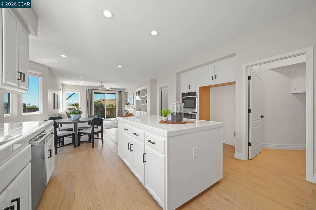 5003 Raven Way Clayton CA 94517