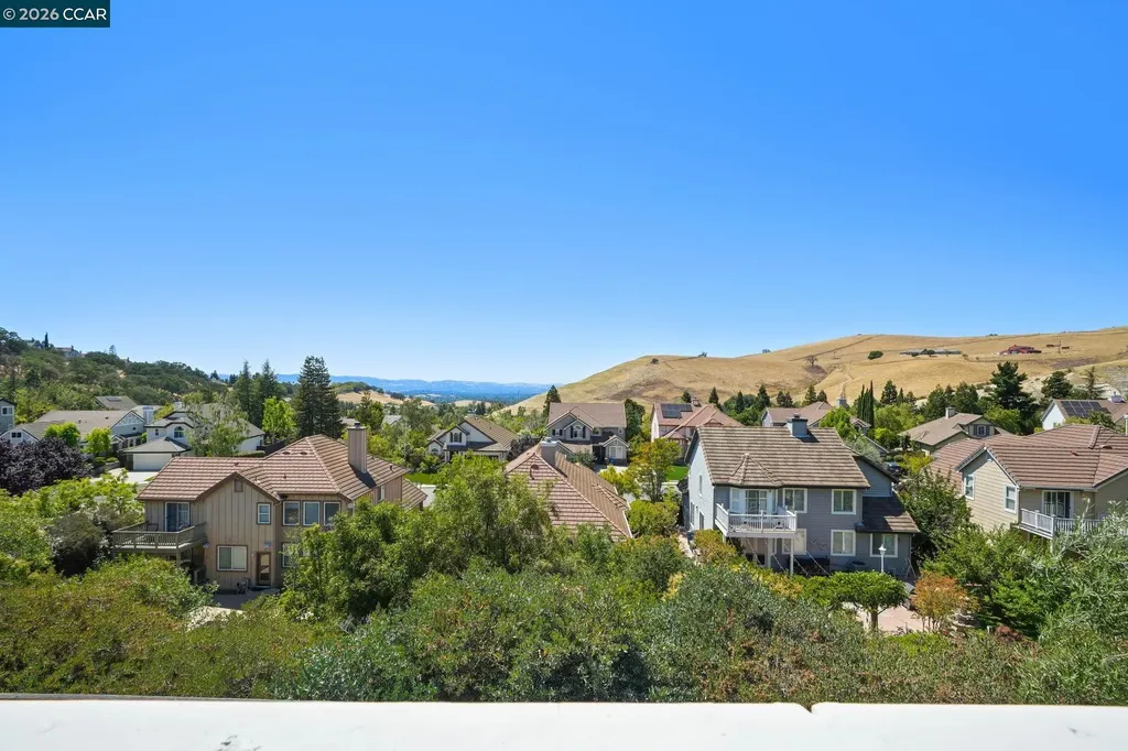 5003 Raven Way Clayton CA 94517