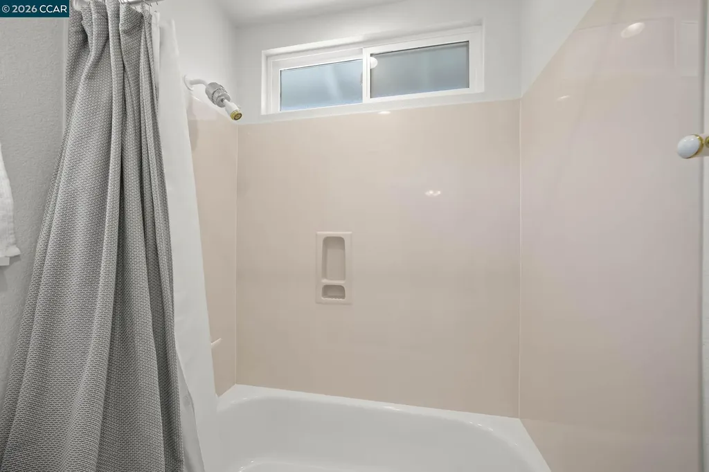 5003 Raven Way Clayton CA 94517