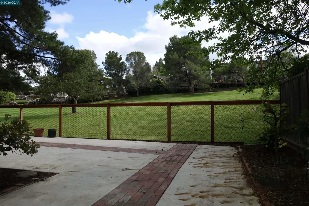 112 Marchbanks Court Walnut Creek CA 94598