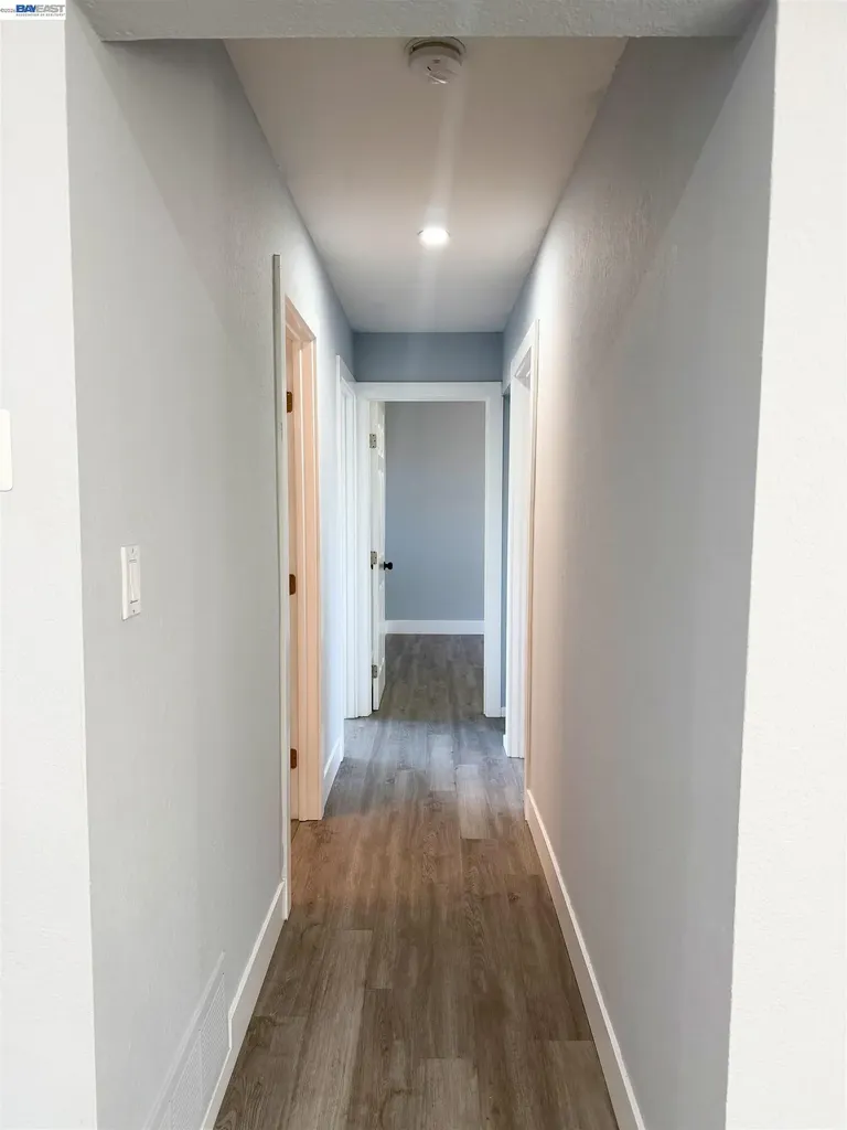 293 Fairway Street Hayward CA 94544