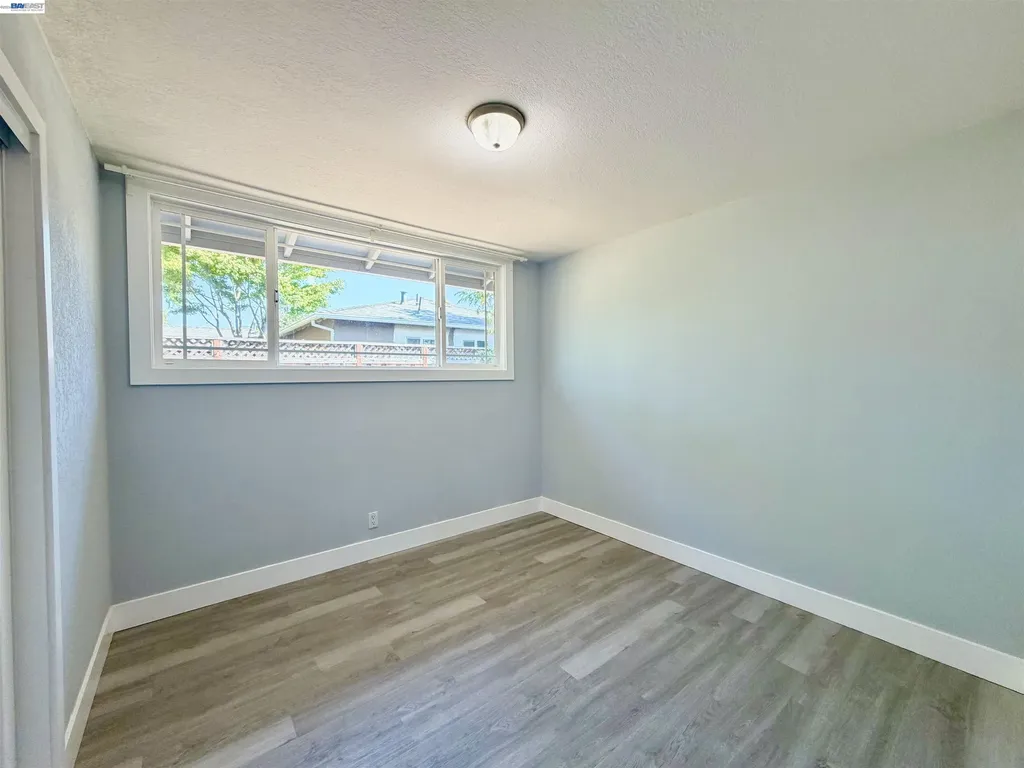 293 Fairway Street Hayward CA 94544