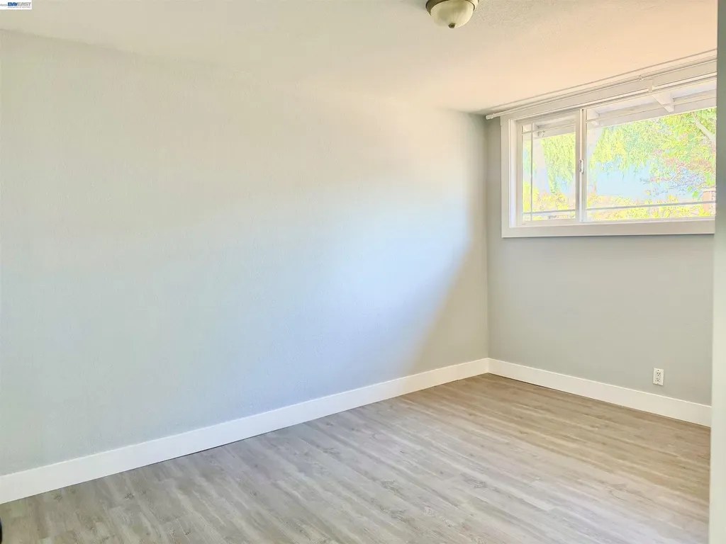 293 Fairway Street Hayward CA 94544