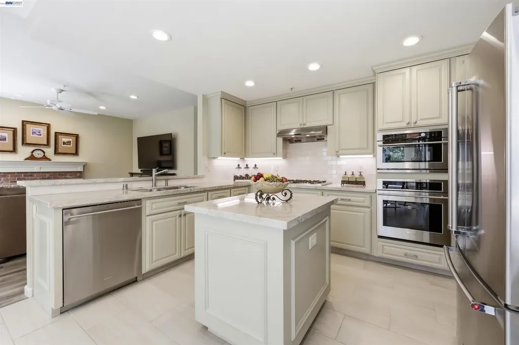 1011 Wynn Circle Livermore CA 94550