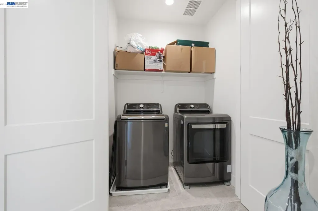 3691 Broadcast Common Fremont CA 94538
